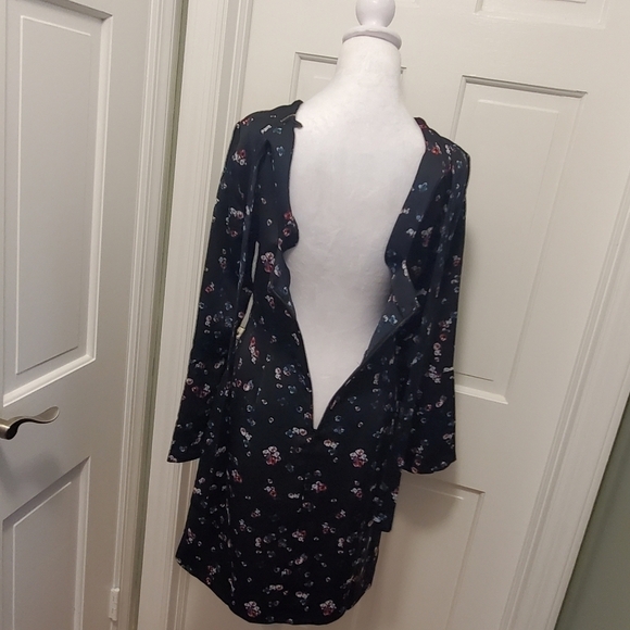Banana Republic Floral Print Bateau Neck Open Back Dress Size 2, Cocktail Party - Picture 8 of 12